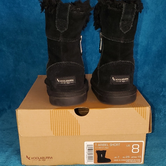 Size 8 Toddler Ugg Boots - Picture 1 of 8